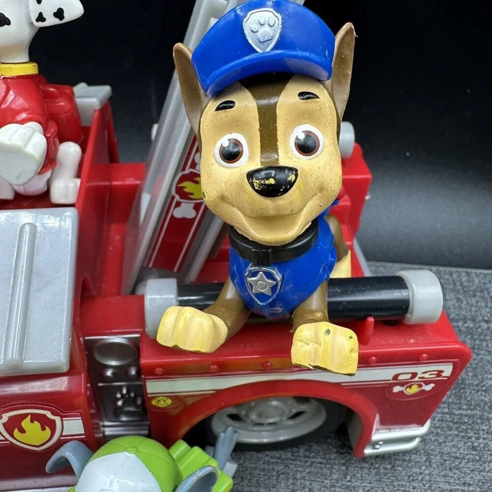 Paw Patrol Toy Lot Figures Vehicles Ryder Marshall Chase Skye Rubble Zuma